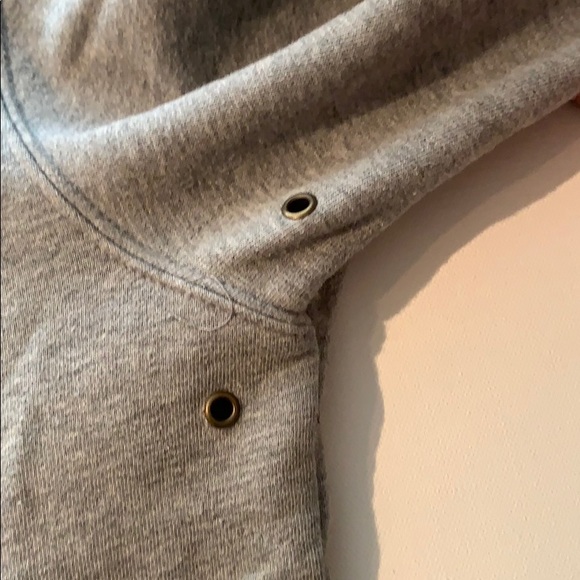 Men’s 10 Deep vented button sweater - Picture 6 of 10
